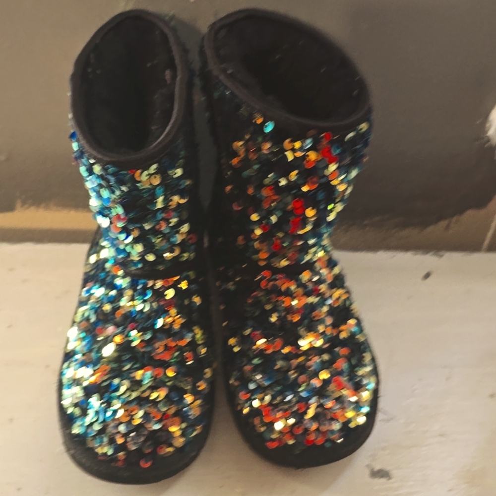 Kids uggs